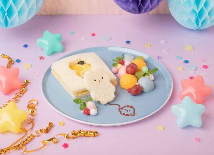 Fuwaranpukaran ふわららら~ん♪なフルーツサンド税込1,430円(C)2023 SANRIO CO.,LTD.APPROVAL NO.L638832
