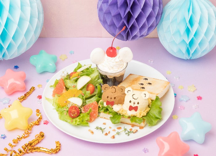 Kumalino とある森のカフェのオープンサンド税込1,760円(C)2023 SANRIO CO.,LTD.APPROVAL NO.L638832